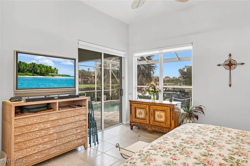5735 Persimmon Way Naples FL 34110