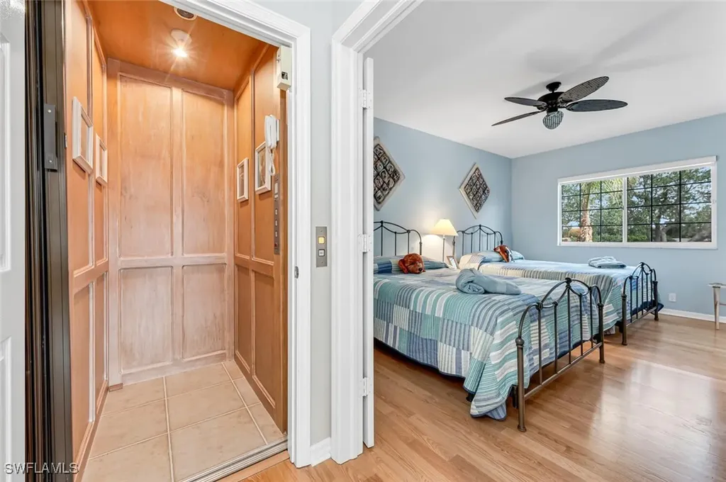 5735 Persimmon Way Naples FL 34110