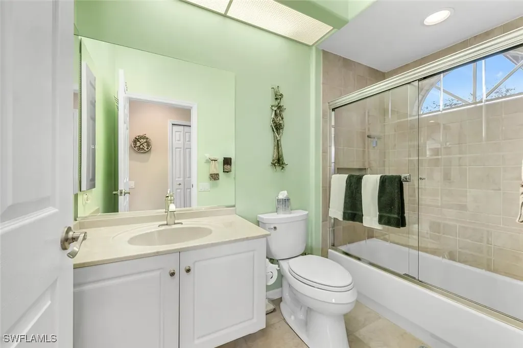 5735 Persimmon Way Naples FL 34110