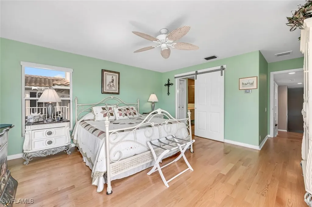 5735 Persimmon Way Naples FL 34110