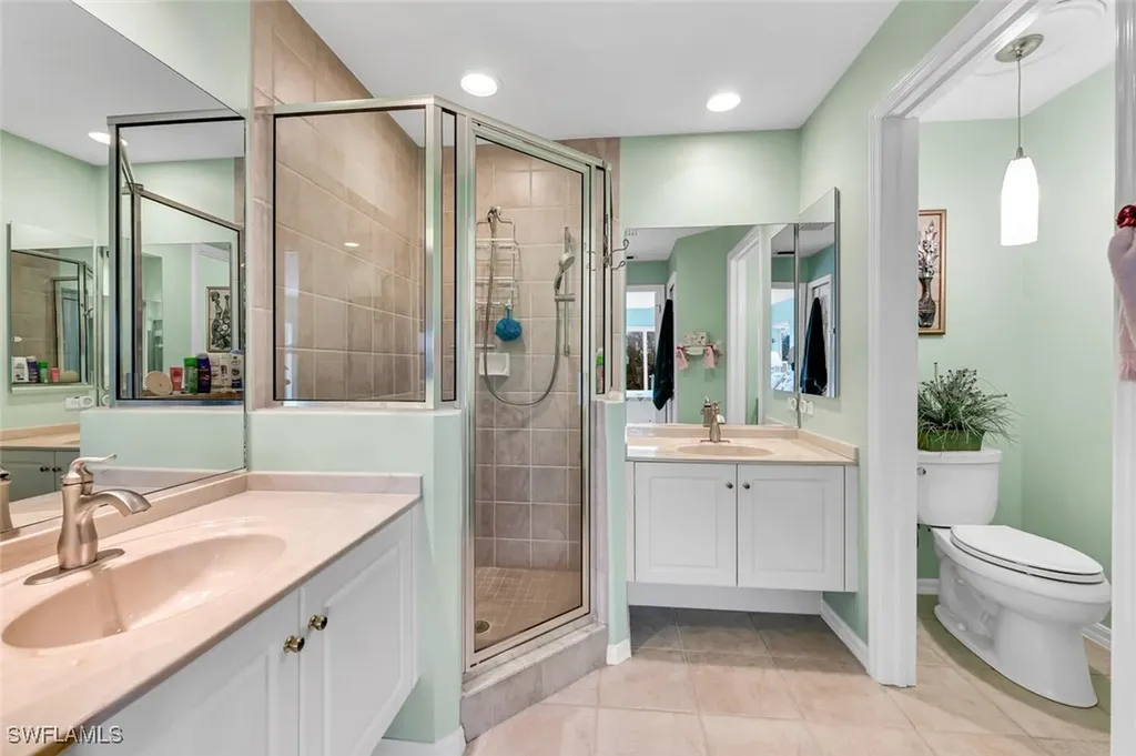 5735 Persimmon Way Naples FL 34110