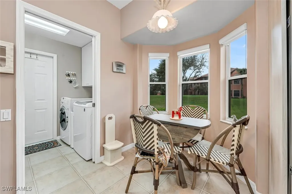 5735 Persimmon Way Naples FL 34110