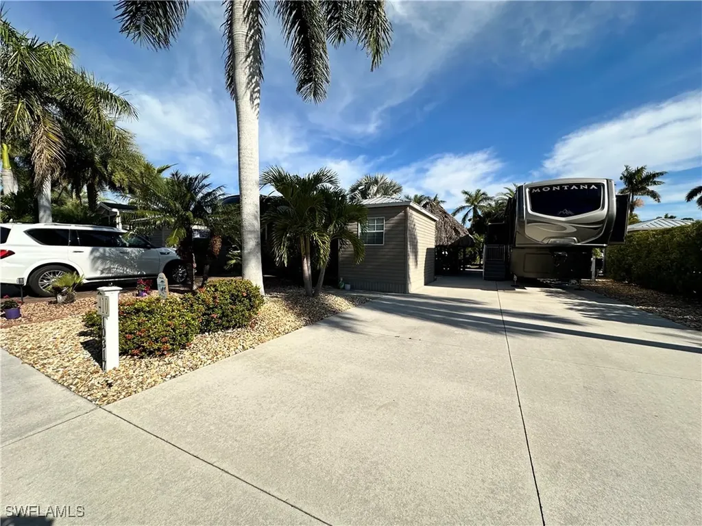 10317 Prairie Iris Trail Fort Myers FL 33905