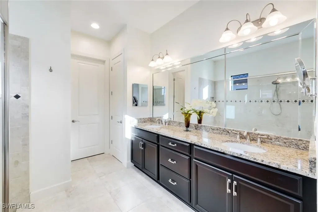 9368 Terresina Drive Naples FL 34119