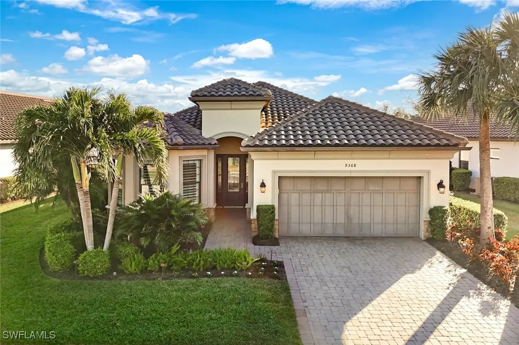 9368 Terresina Drive Naples FL 34119