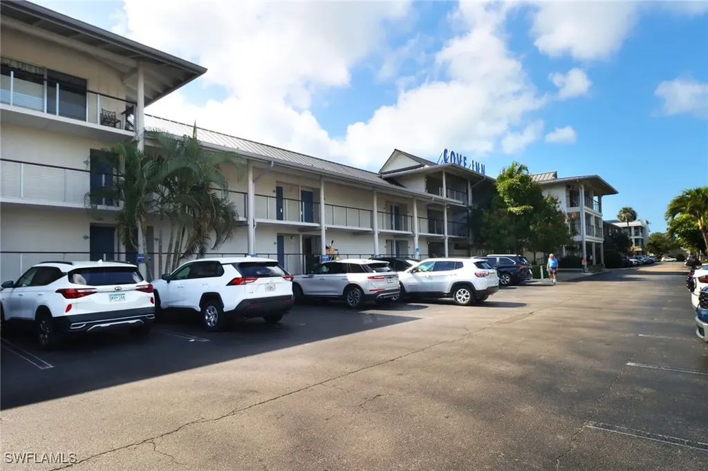 900 Broad Avenue S Naples FL 34102