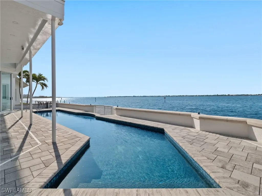 771 Cypress Lake Circle Fort Myers FL 33919