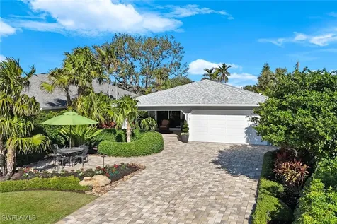 709 97TH Avenue N Naples FL 34108