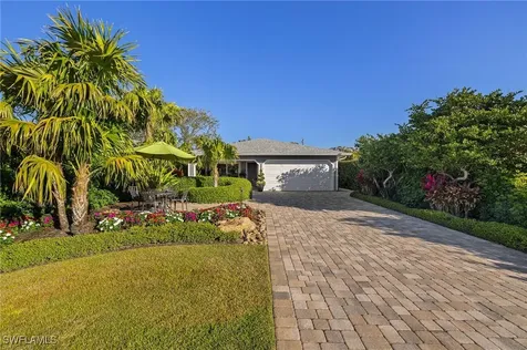 709 97TH Avenue N Naples FL 34108