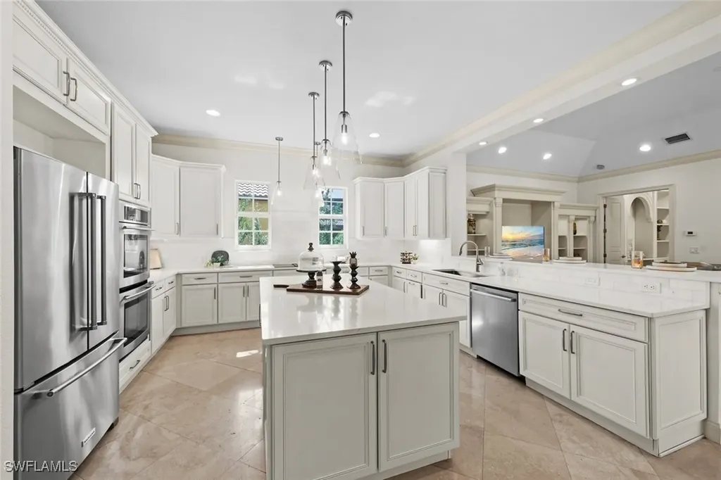 3040 Mona Lisa Boulevard Naples FL 34119