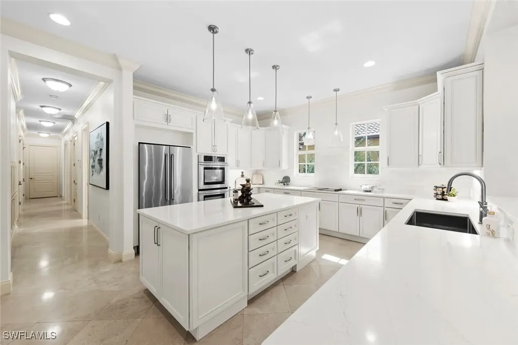 3040 Mona Lisa Boulevard Naples FL 34119