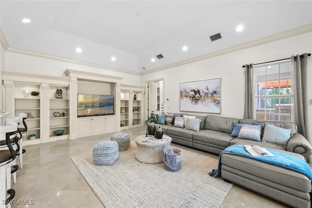 3040 Mona Lisa Boulevard Naples FL 34119