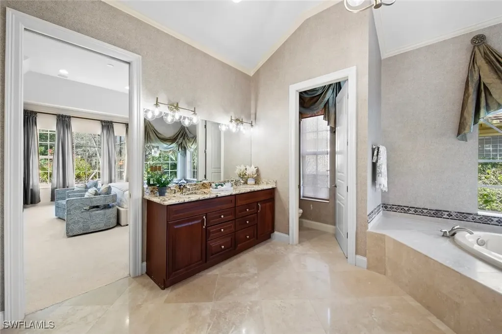 3040 Mona Lisa Boulevard Naples FL 34119