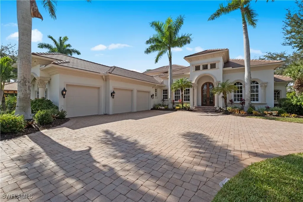 3040 Mona Lisa Boulevard Naples FL 34119