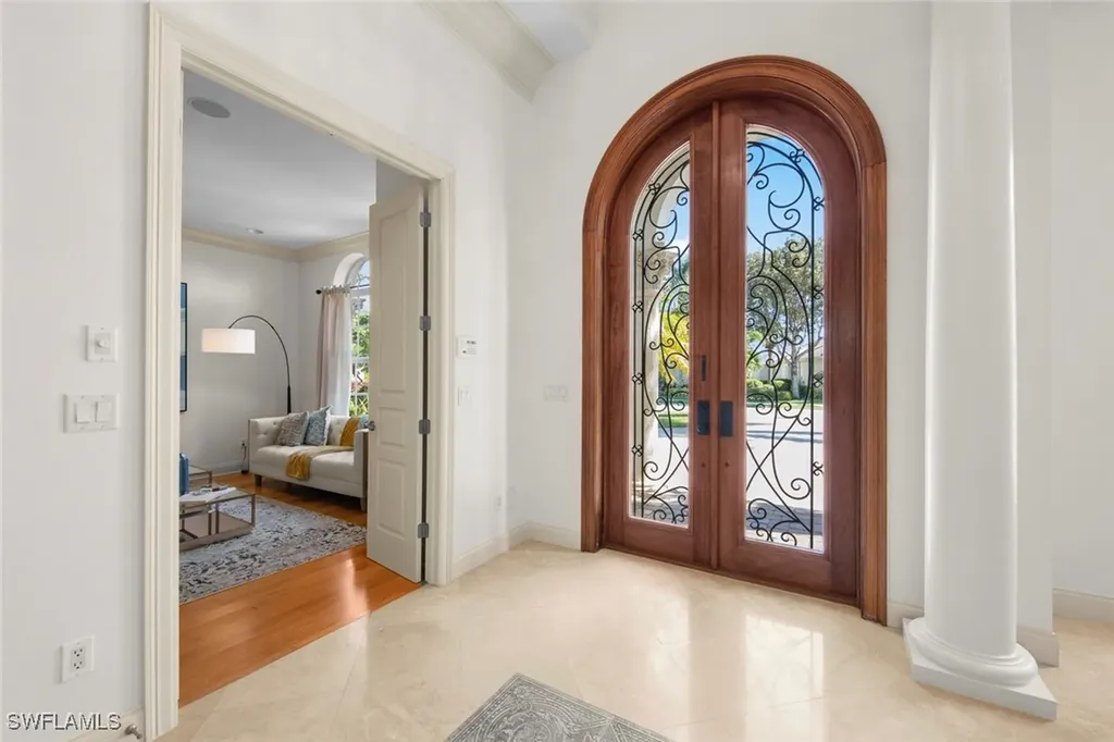 3040 Mona Lisa Boulevard Naples FL 34119
