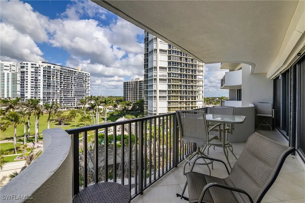 4005 Gulf Shore Boulevard N Naples FL 34103