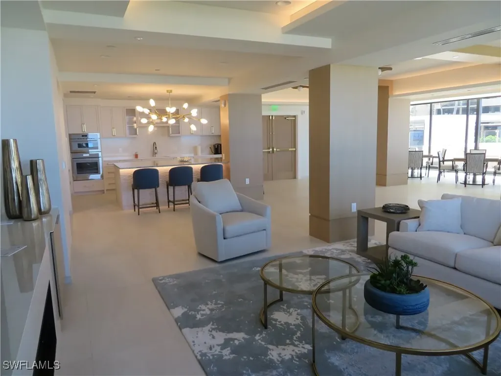 4005 Gulf Shore Boulevard N Naples FL 34103