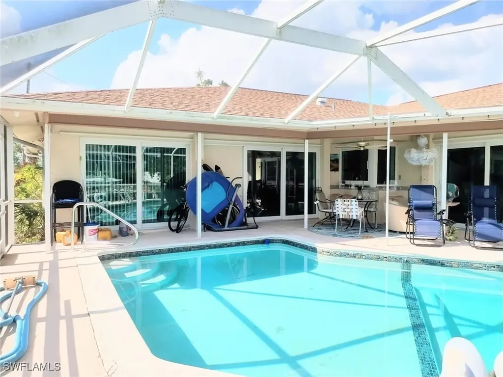 4909 Normandy Court Cape Coral FL 33904