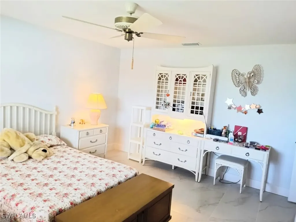 4909 Normandy Court Cape Coral FL 33904