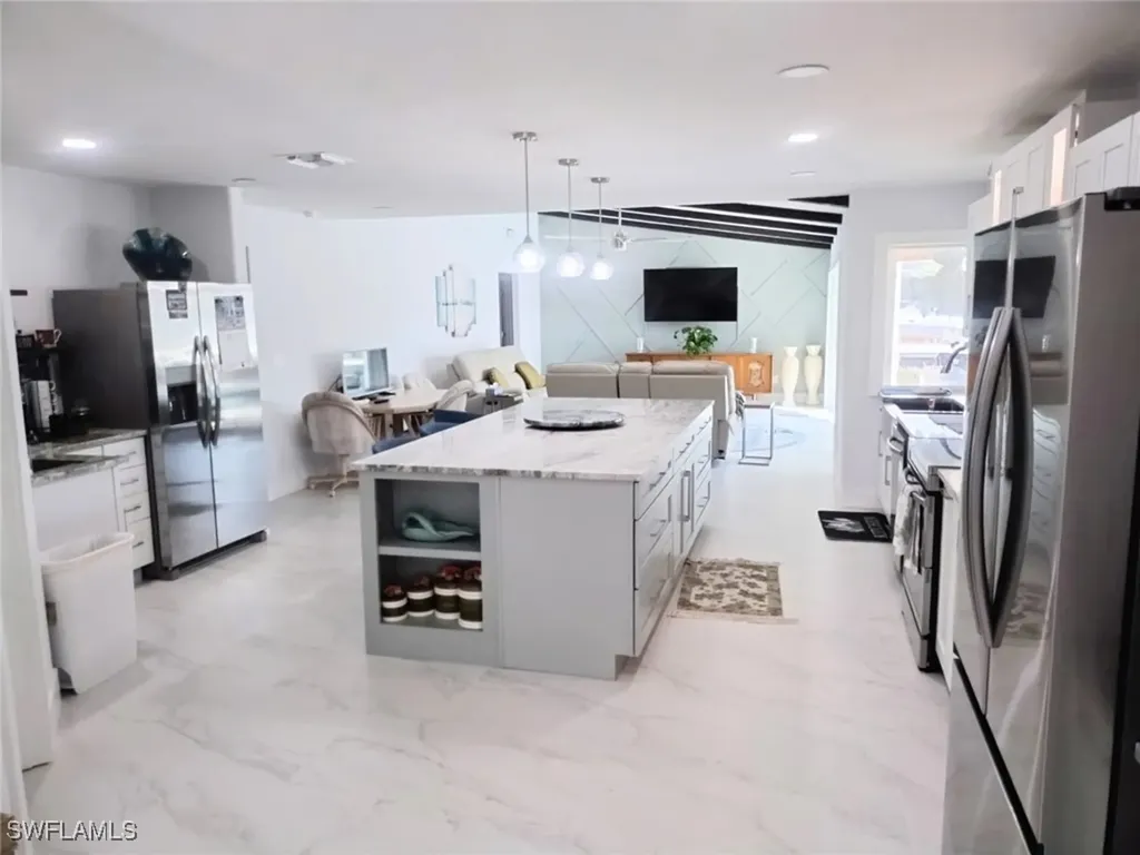 4909 Normandy Court Cape Coral FL 33904