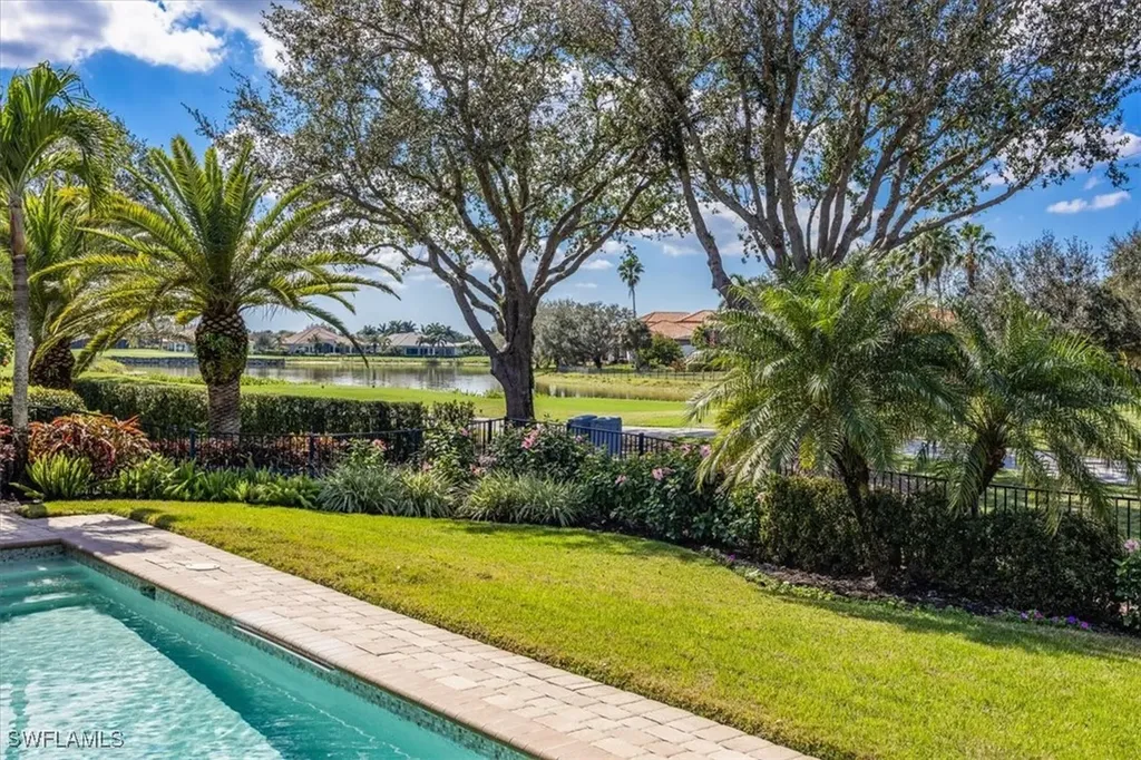 28894 Blaisdell Drive Naples FL 34119