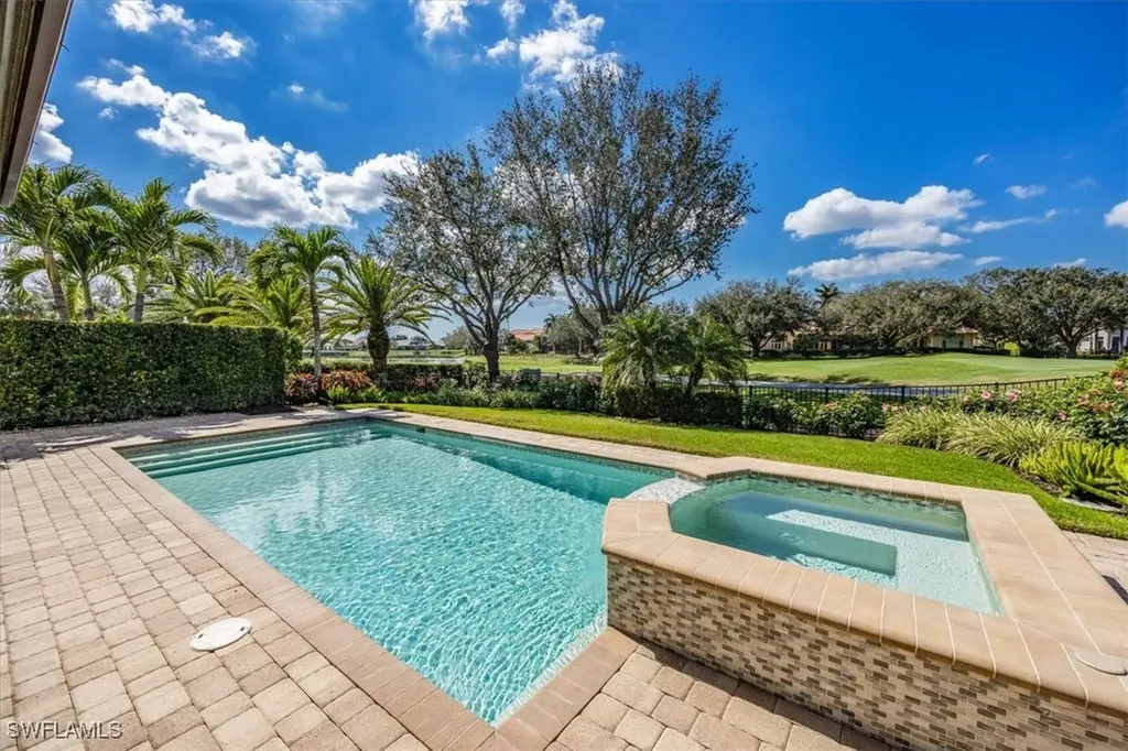 28894 Blaisdell Drive Naples FL 34119