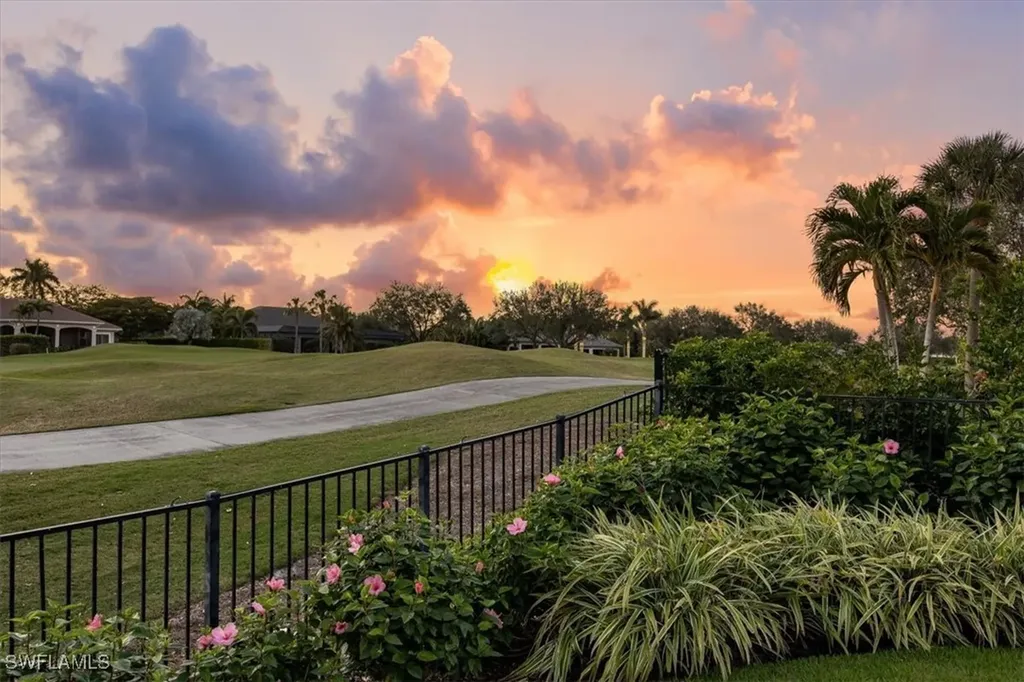 28894 Blaisdell Drive Naples FL 34119