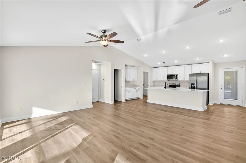 2144 NW 17th Place Cape Coral FL 33993
