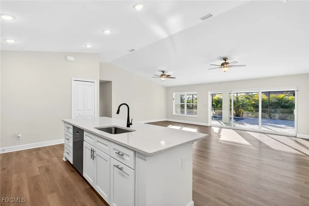 2144 NW 17th Place Cape Coral FL 33993