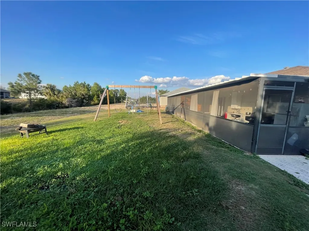1512-1514 Haviland Avenue S Lehigh Acres FL 33973