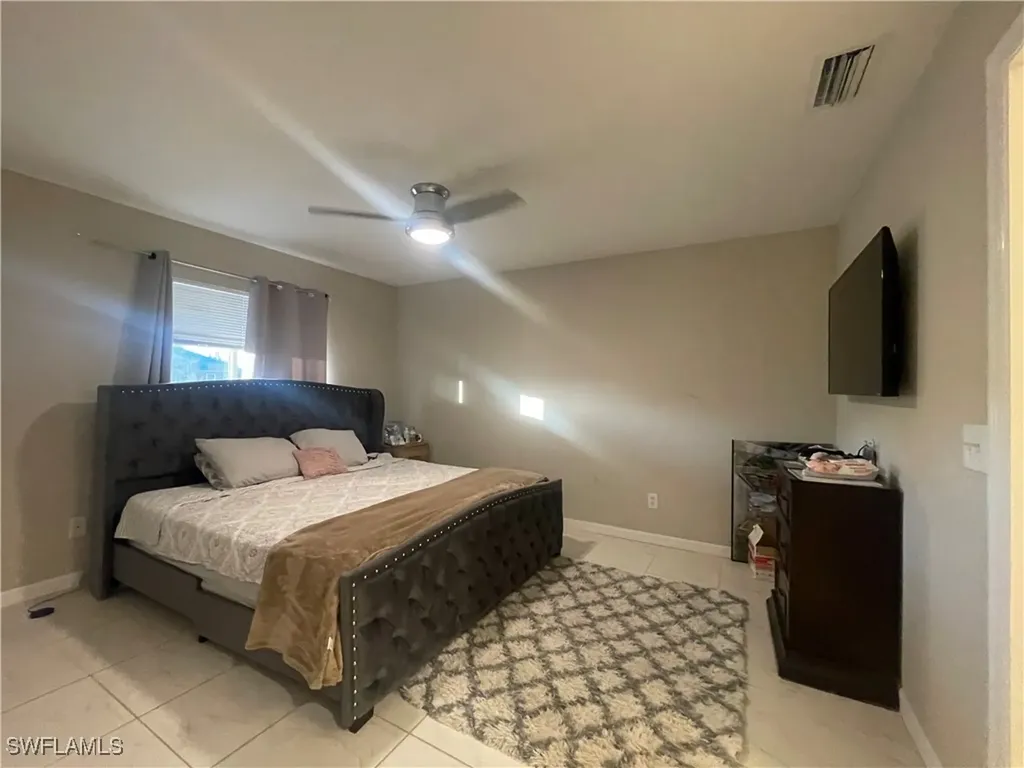 1512-1514 Haviland Avenue S Lehigh Acres FL 33973
