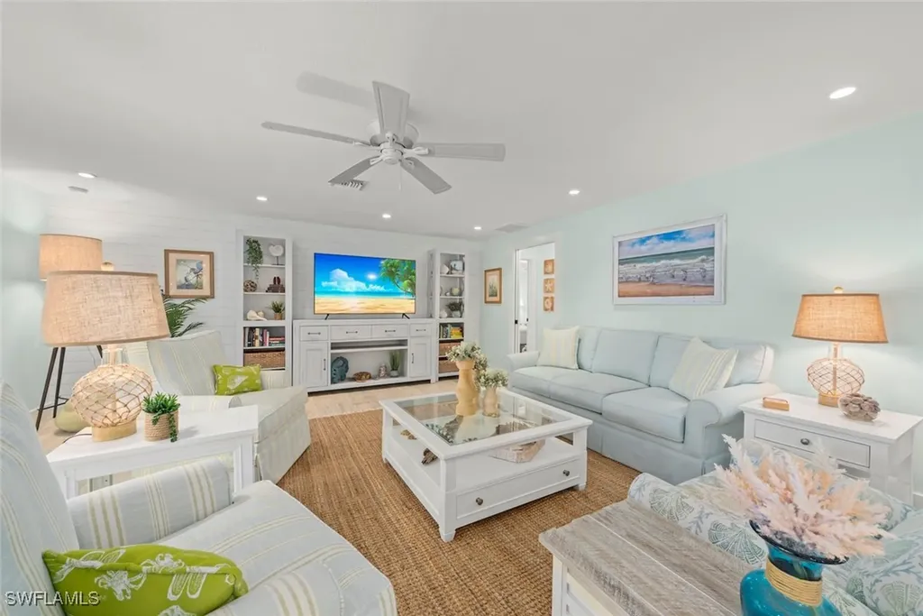 991 Whelk Drive Sanibel FL 33957