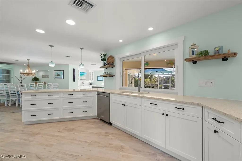 991 Whelk Drive Sanibel FL 33957