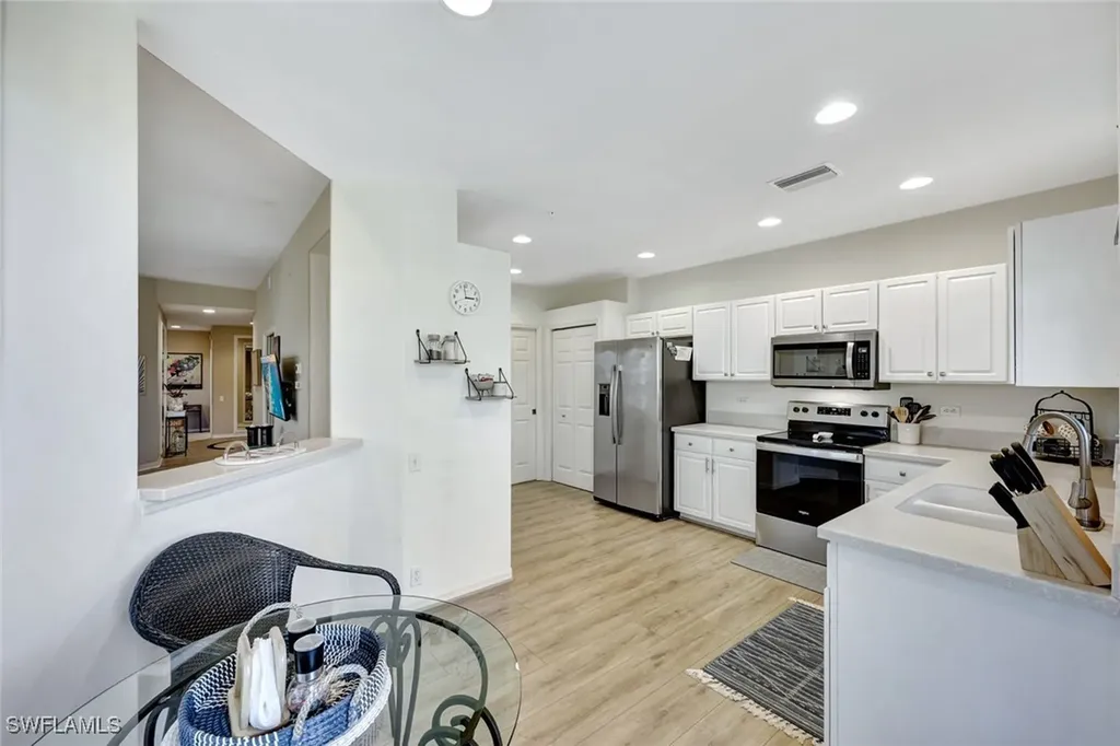 8217 Parkstone Place Naples FL 34120