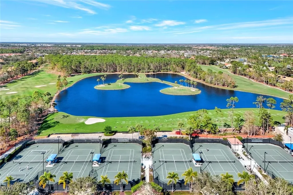 8217 Parkstone Place Naples FL 34120
