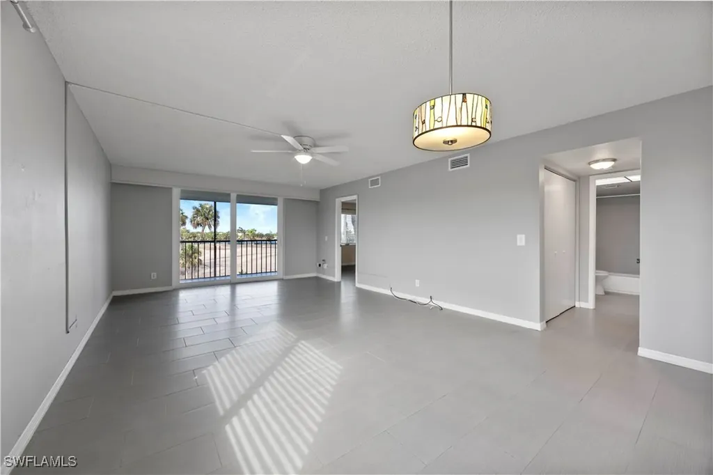 4372 27th Court SW Naples FL 34116