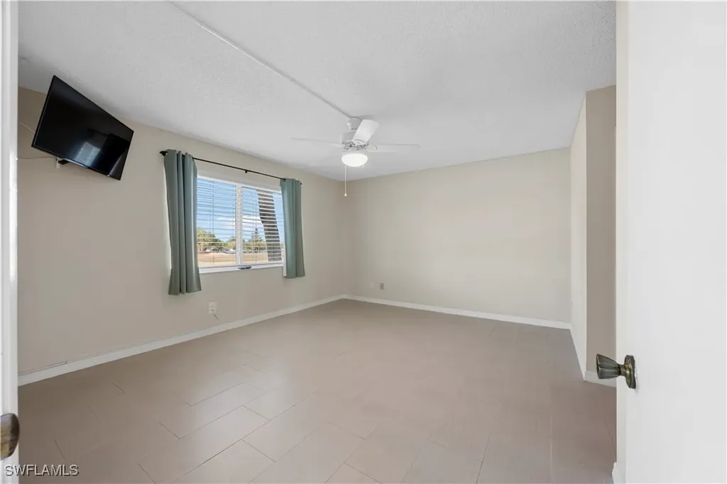 4372 27th Court SW Naples FL 34116