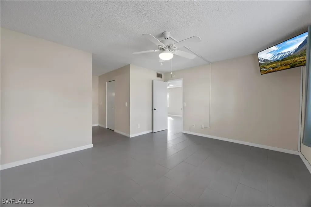 4372 27th Court SW Naples FL 34116