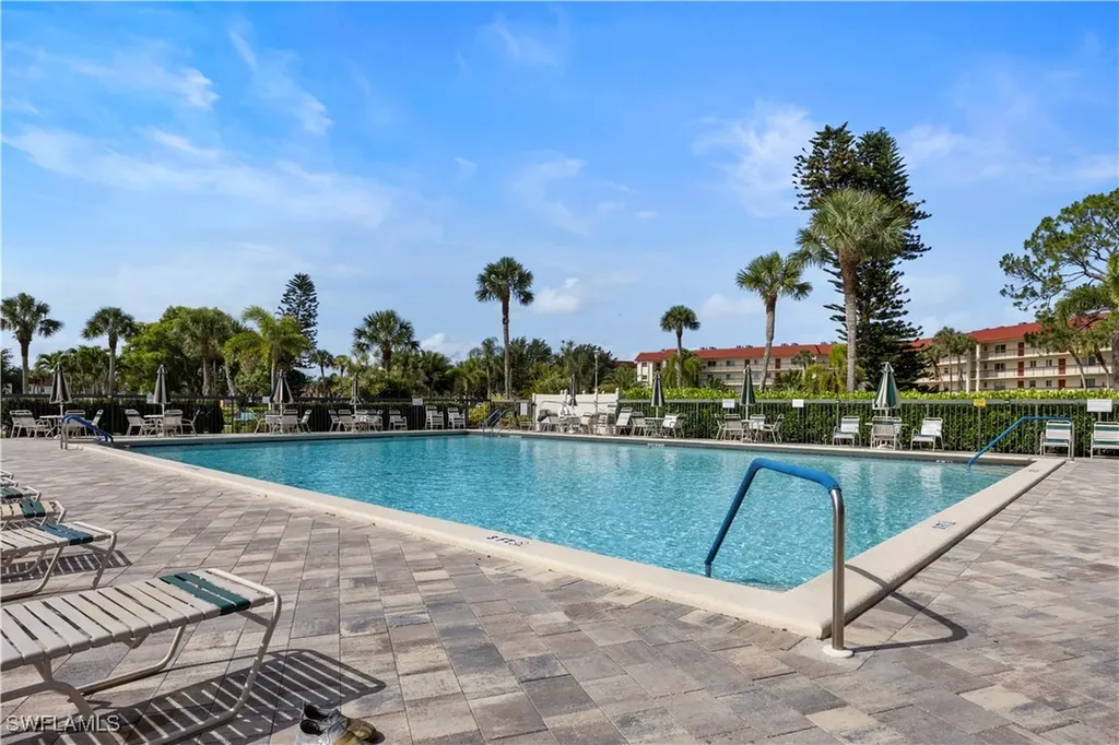 4372 27th Court SW Naples FL 34116