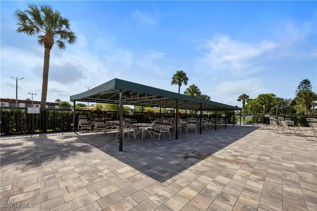 4372 27th Court SW Naples FL 34116