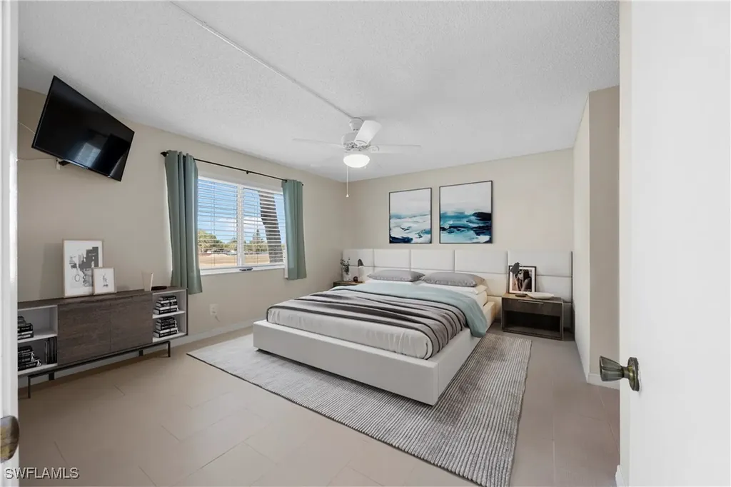 4372 27th Court SW Naples FL 34116