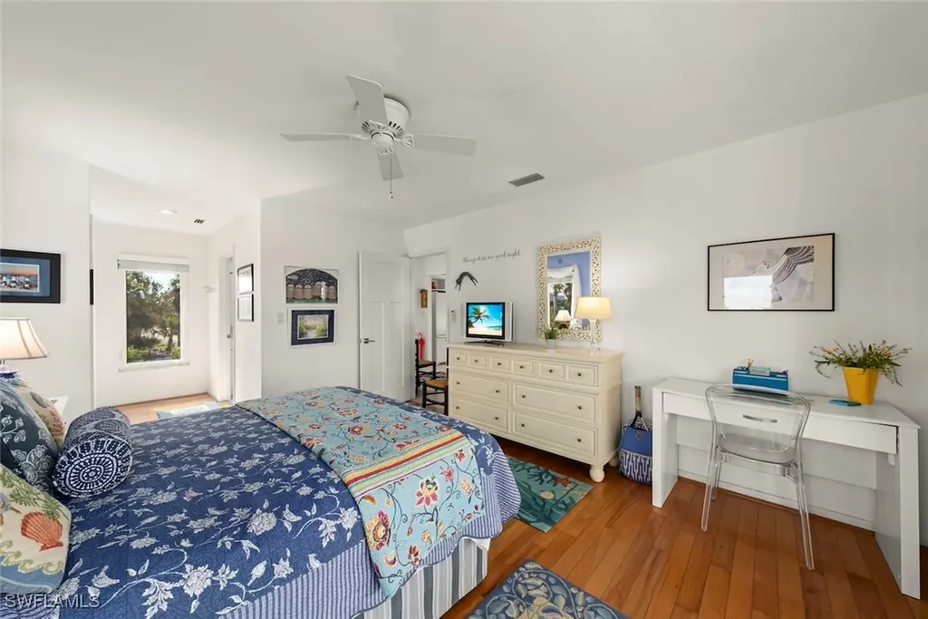 1027 Bird Watch Way Sanibel FL 33957