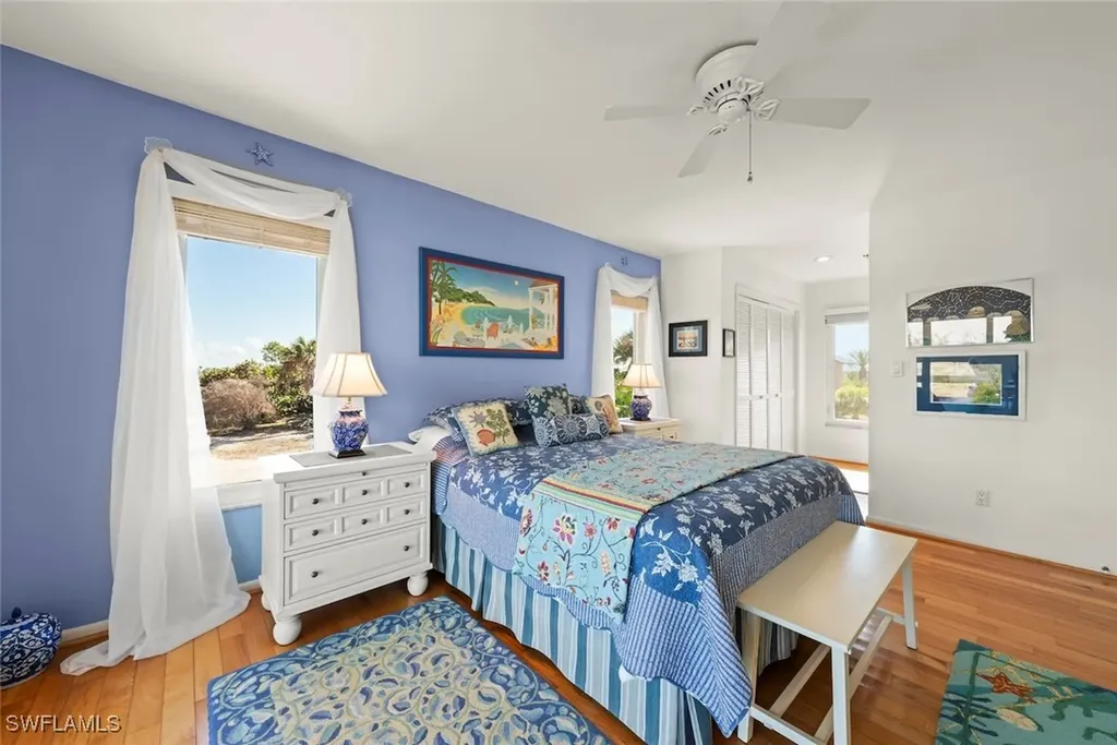 1027 Bird Watch Way Sanibel FL 33957