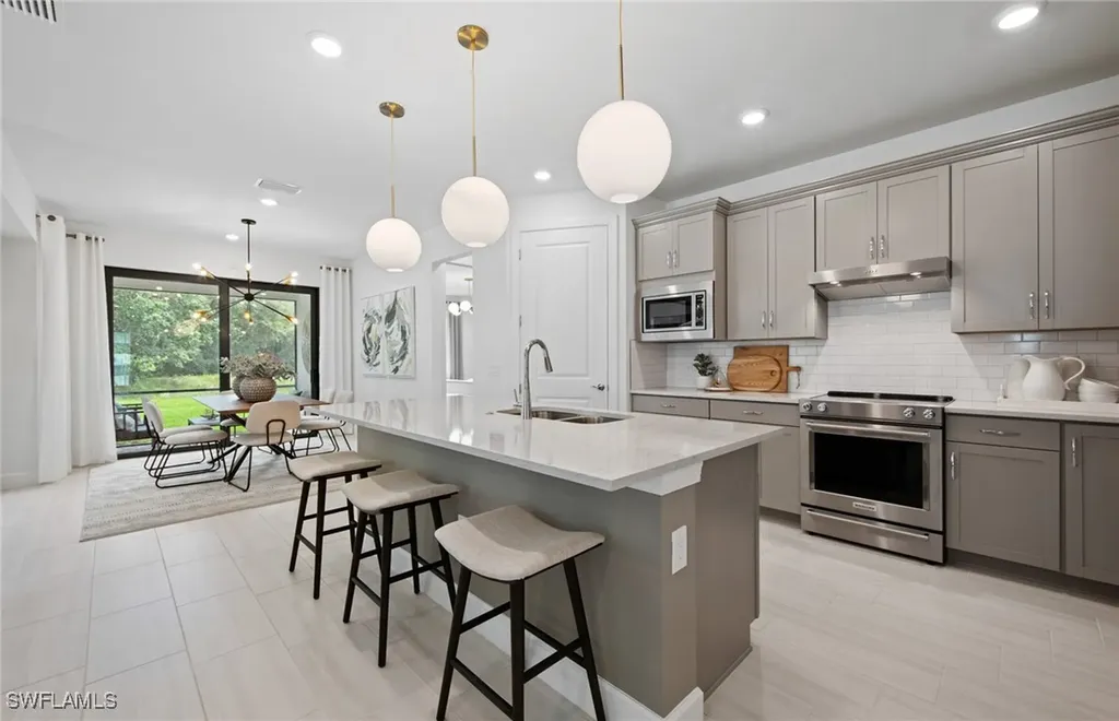 3736 Passion Vine Drive Alva FL 33920
