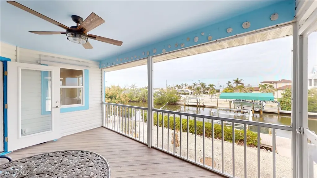 2896 Buttonwood Key Court St. James City FL 33956