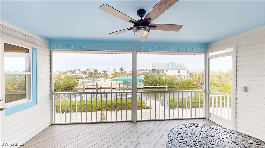 2896 Buttonwood Key Court St. James City FL 33956