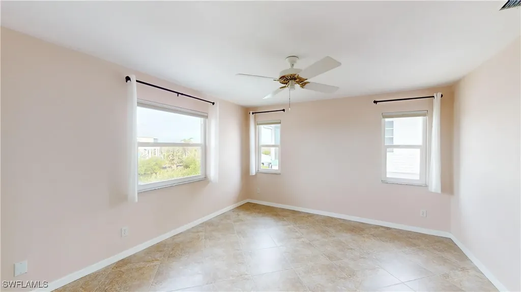 2896 Buttonwood Key Court St. James City FL 33956