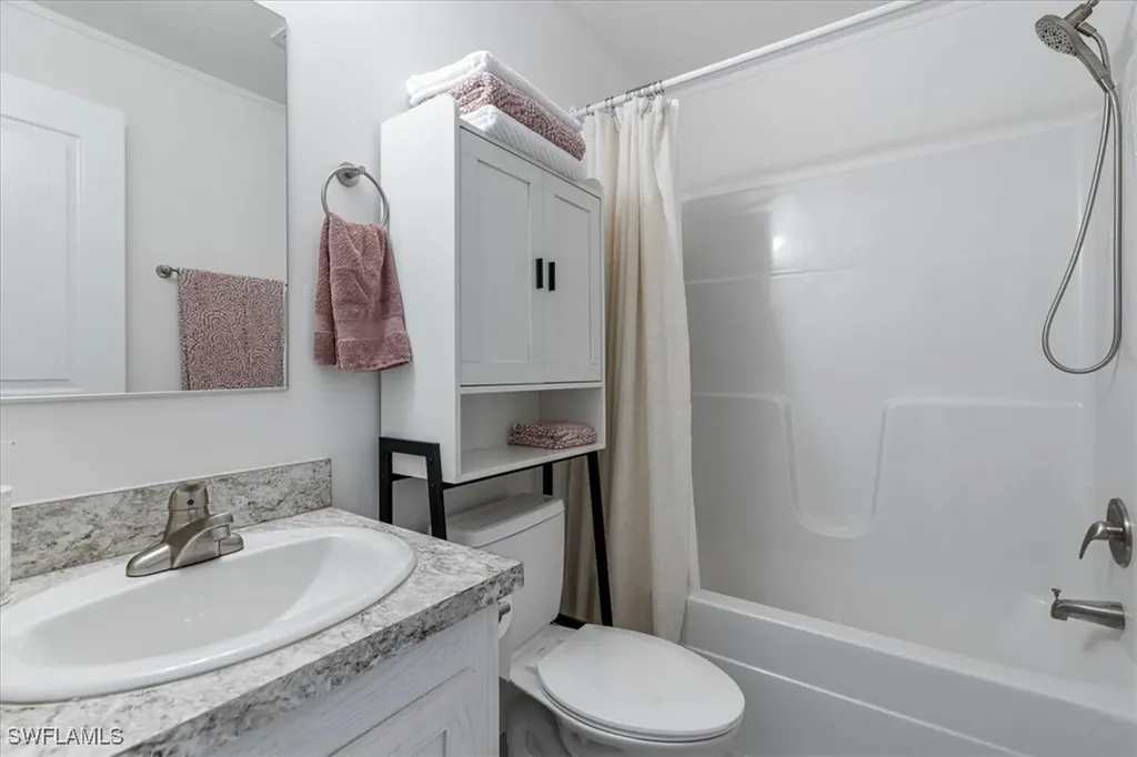 2220 Towles Street Fort Myers FL 33916