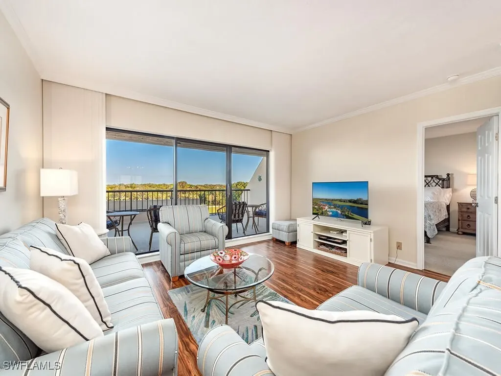 Naples FL, 6300 Pelican Bay Boulevard, Unit A PH-4