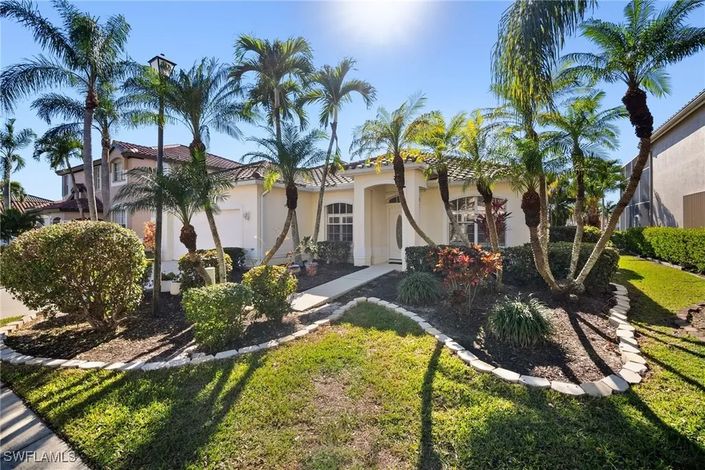 11027 Lakeland Circle Fort Myers FL 33913
